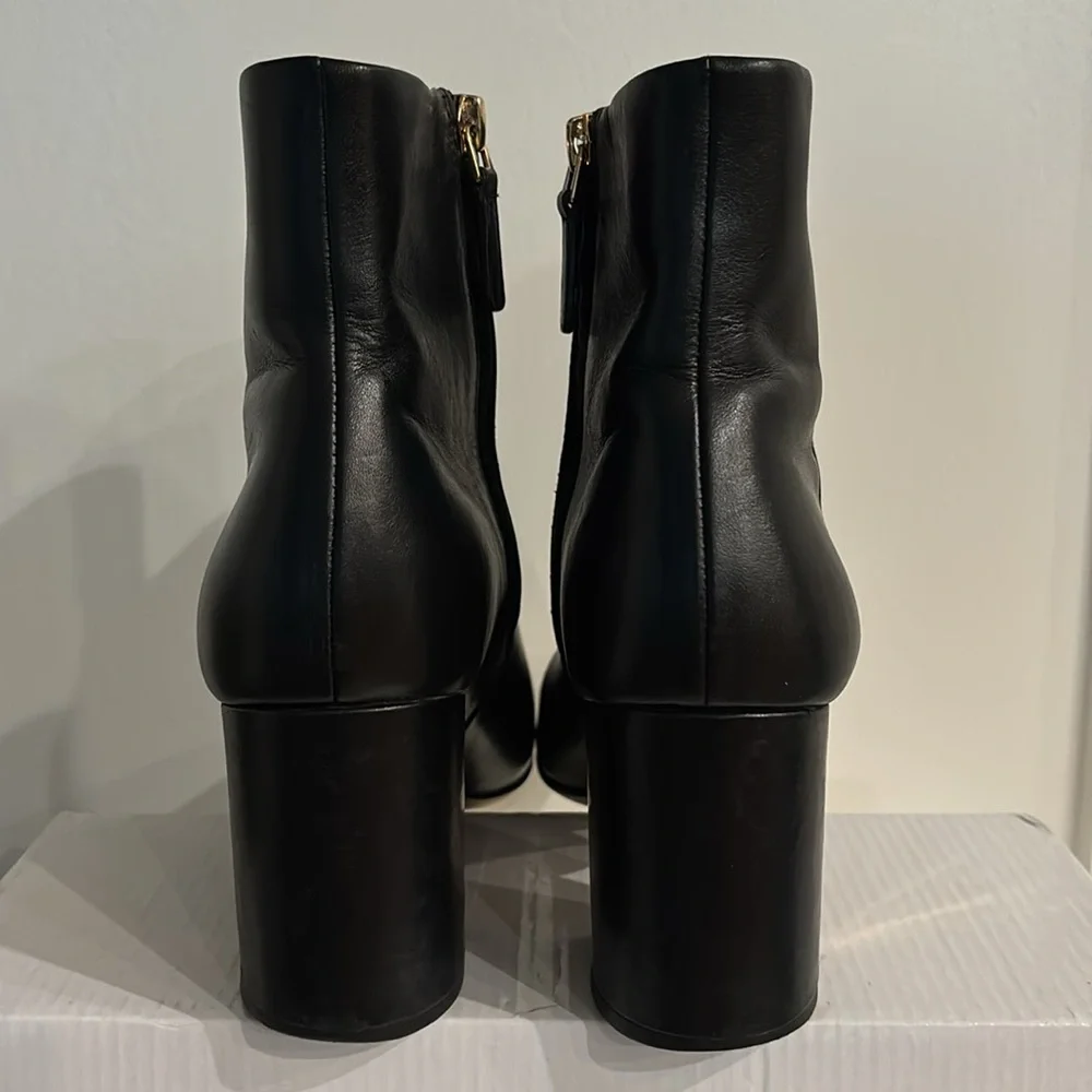 Tory Burch Woman’s Gigi Black Leather Boots - Picture 14 of 15